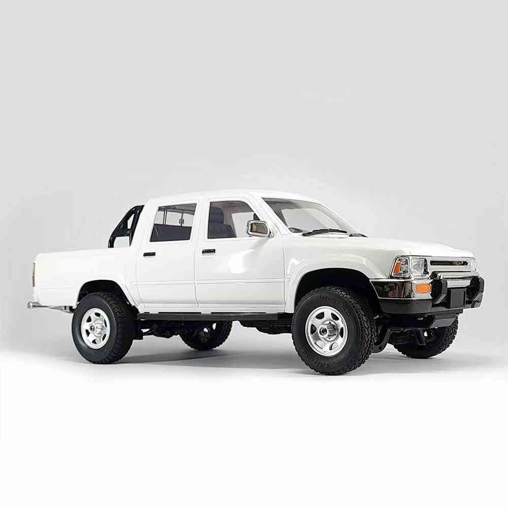 WPL D64 1/16 Scale RC Toyota Hilux-Style Crawler Truck – 4×4 Off-Road Pick-Up Car (White)