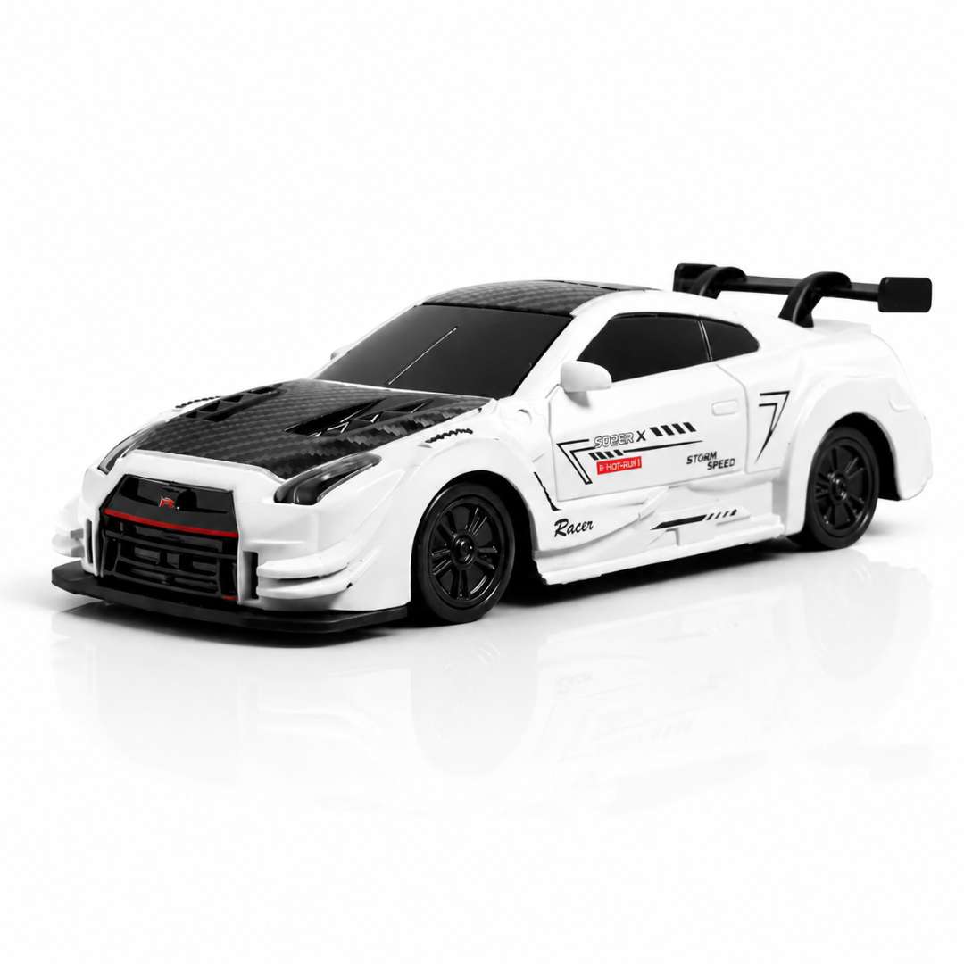 88RC Nissan GT-R Desktop Mini RC Drift Car 4WD (1:43 Scale) – Alloy Drift Car White